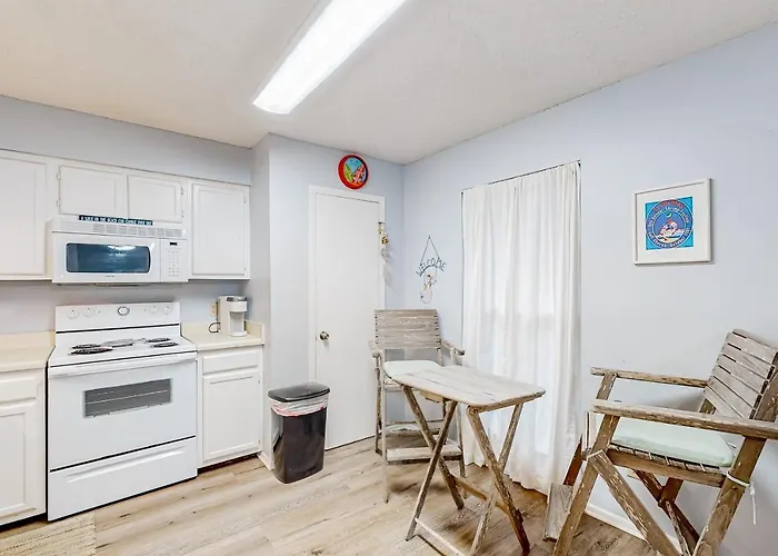 Front 202 Apartment